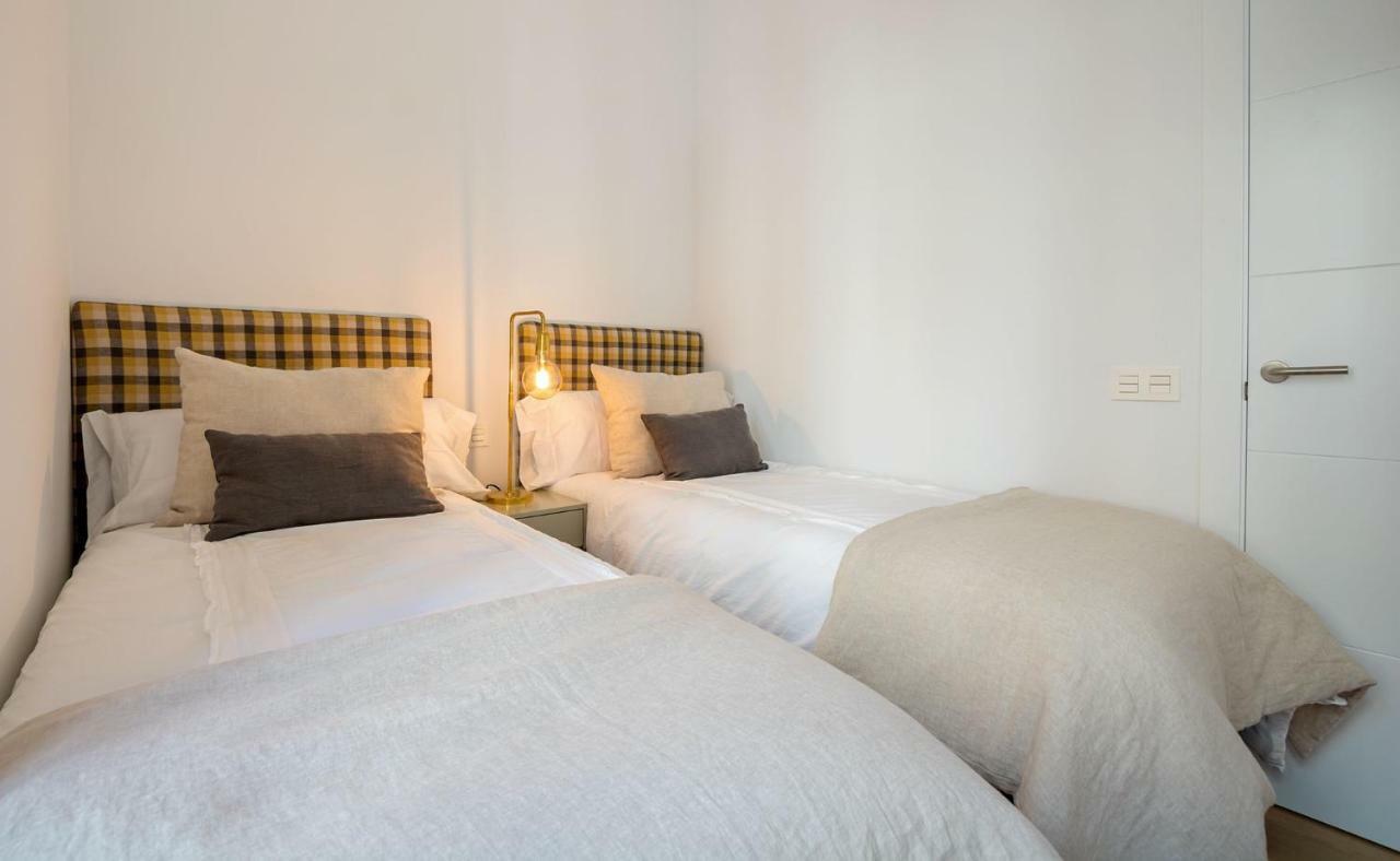 Ohliving Santa Cruz Apartment เซบีญา ภายนอก รูปภาพ