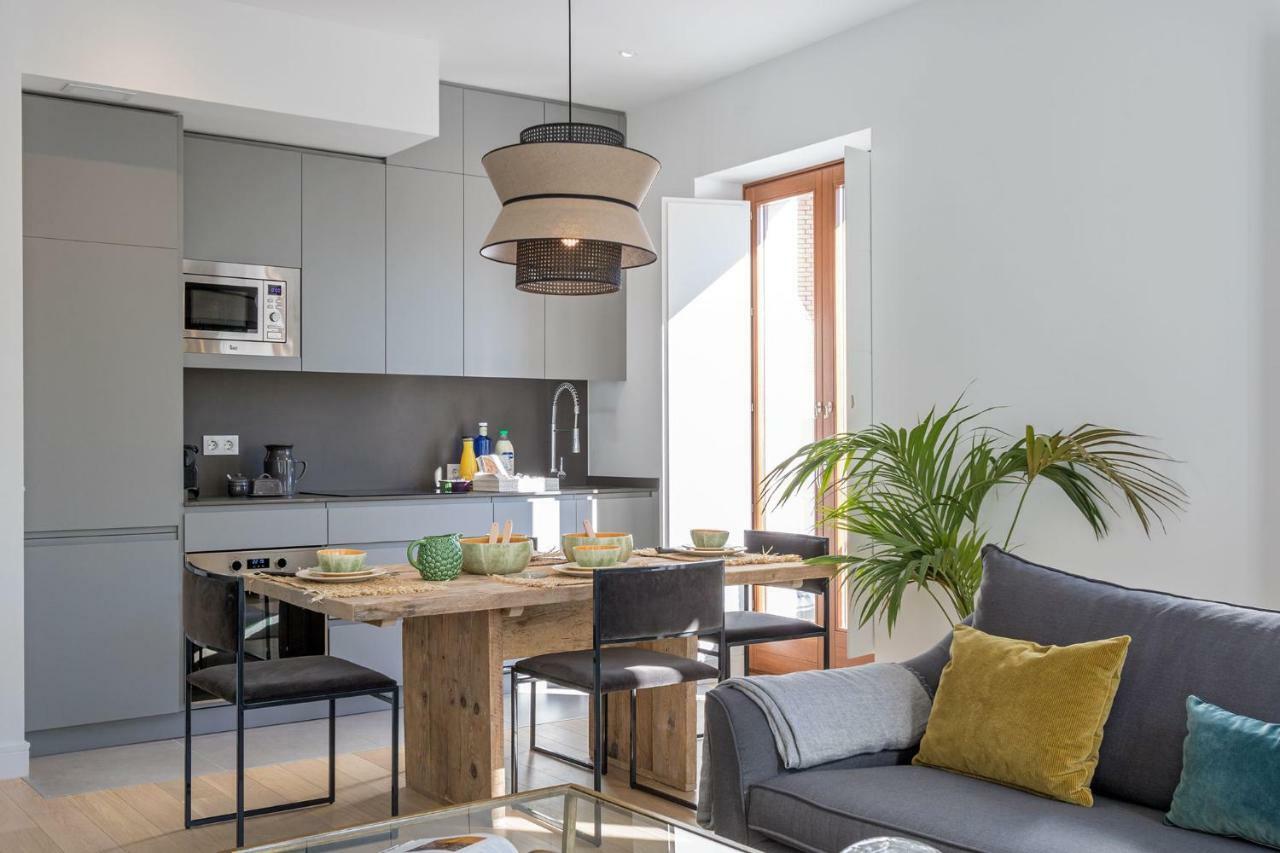 Ohliving Santa Cruz Apartment เซบีญา ภายนอก รูปภาพ